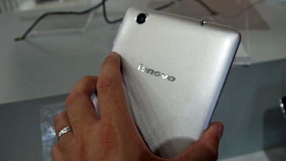 Review LENOVO IdeaPad S5000 Tablet Hebat Dengan Harga Hemat_3