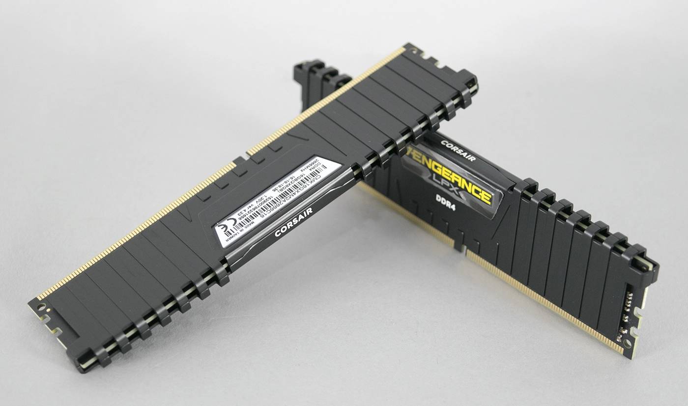 CORSAIR Vengeance LPX DDR4 RAM