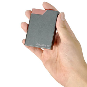 GIGABYTE merambah bisnis portable hard disk dengan produk GIGABYTE A2 Harddisk External